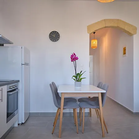 Il Castello Villa *